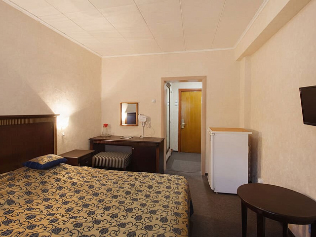 Санаторий «Эльбрус», Железноводск. 2-местный номер 2 категории