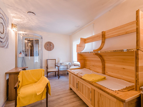 Санаторий «Плаза» г. Кисловодск. Кедровая бочка Санаторий «Плаза» г. Кисловодск. Кедровая бочка