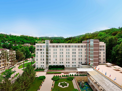 Санаторий «Плаза» г. Кисловодск. Территория Санаторий «Плаза» г. Кисловодск. Территория