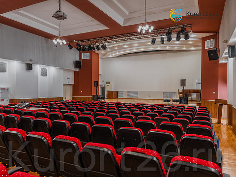 Санаторий «Виктория» г. Кисловодск. Концертный зал Санаторий «Виктория» г. Кисловодск. Концертный зал