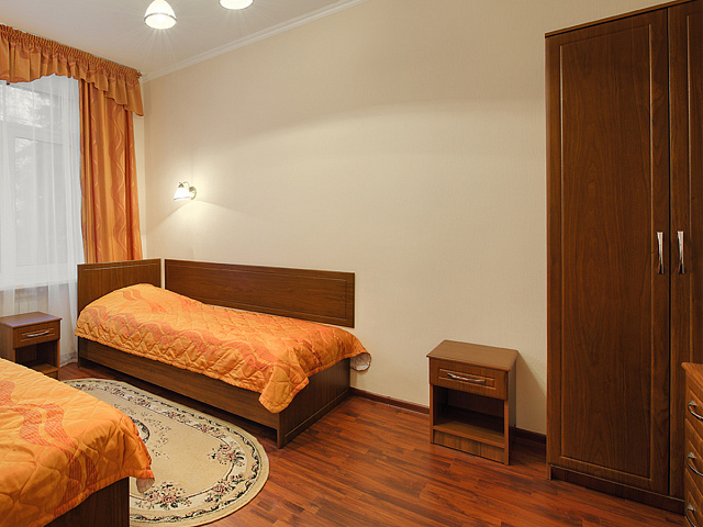 Санаторий «им. Анджиевского», Ессентуки. 2-местный 2-комнатный номер 1 категории, корпус 2