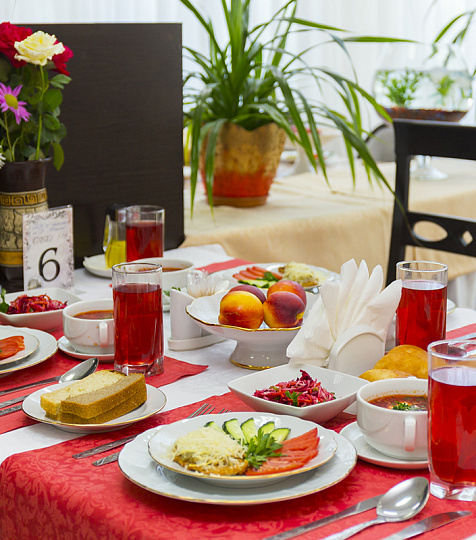  Санаторий «им. Эрнста Тельмана», Железноводск. Столовая