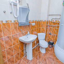  Детский санаторий "Салют" г. Железноводск, двухместный номер (санузел)