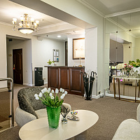 Холл, зона ресепшен