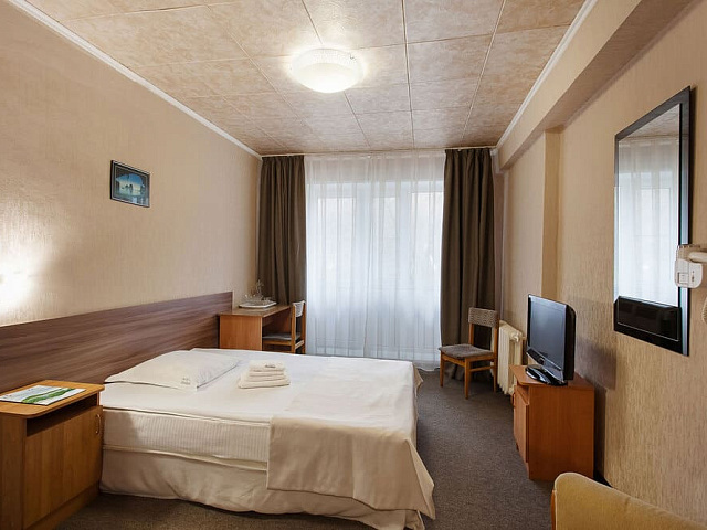 Санаторий «Эльбрус», Железноводск. 1-местный номер 2 категории