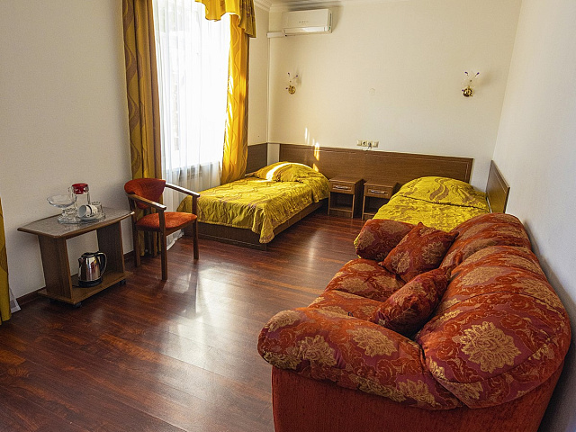 Санаторий «им. Анджиевского», Ессентуки. 2-местный номер 1 категории, корпус 2