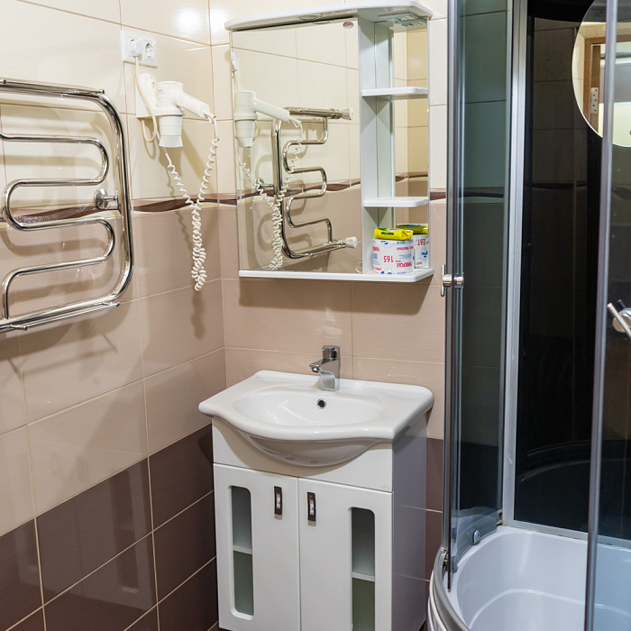  Санаторий «Юность» Ессентуки, ванная комната в двухместном двухкомнатном номере