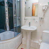  Санаторий «Долина Нарзанов» Железноводск, двухместный двухкомнатный номер, ванная комната