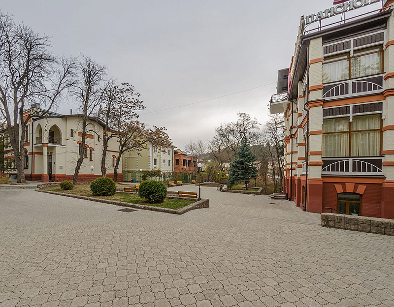 Пансионат «Шаляпинъ», Кисловодск. Территория