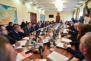 В Ставрополе прошло совещание по развитию курортной инфраструктуры В Ставрополе прошло совещание по развитию курортной инфраструктуры