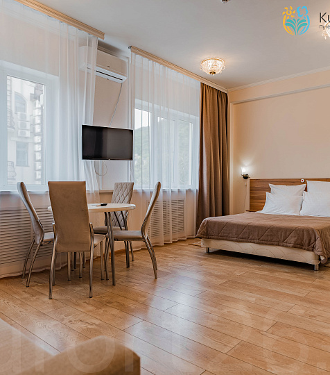  Санаторий «Альянс» г. Железноводск. Номер «Джуинор Сюит»