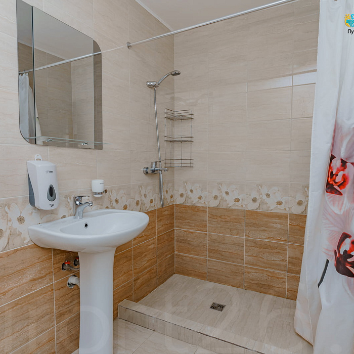 Санаторий Центр-Союз г. Ессентуки, двухместный номер, ванная комната