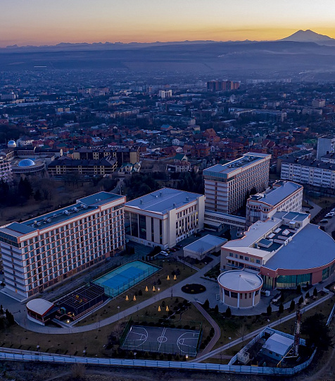  Санаторий «Русь» г. Ессентуки. Территория