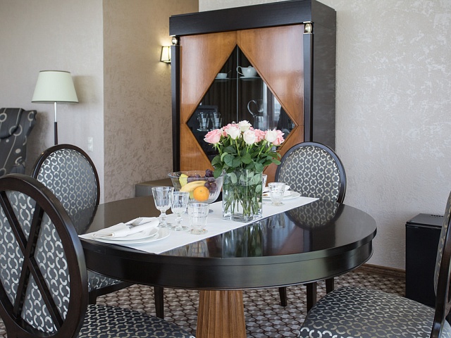 Санаторий «Русь», Ессентуки. 3-комнатный «Апартамент Президентский»