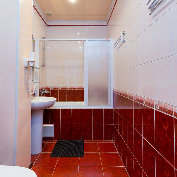  Санаторий «Лесная поляна», Пятигорск. Двухместный номер 1 категории, ванная комната