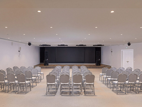 Санаторий «Плаза» г. Кисловодск. Конференц зал Санаторий «Плаза» г. Кисловодск. Конференц зал