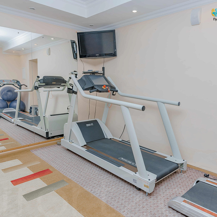  Кисловодская Клиника НИИ Курортологии, спорт зал