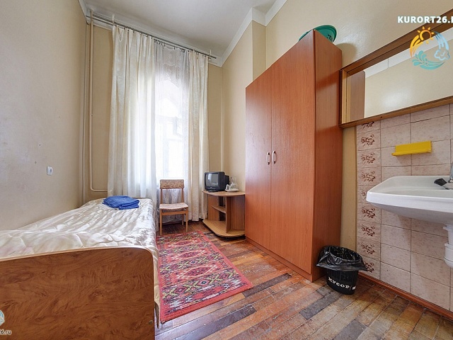 Санаторий «Целебный Ключ», Ессентуки. 1-местный 1-комнатный номер 3 категории без удобств