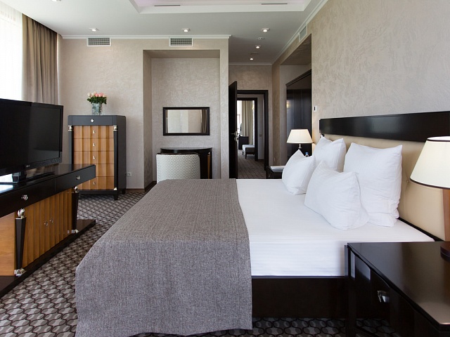 Санаторий «Русь», Ессентуки. 3-комнатный «Апартамент Президентский»