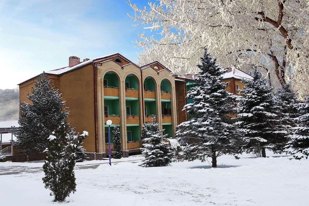 Цены ниже до 15% в ноябре–декабре в санатории «Лесной»