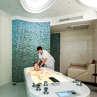 Санаторий «Заря», Кисловодск. Лечебная ванна Санаторий «Заря», Кисловодск. Лечебная ванна