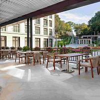 Санаторий «Источник», г. Кисловодск. Веранда Санаторий «Источник», г. Кисловодск. Веранда