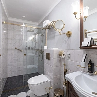 Оздоровительный комплекс " Лермонтовские ванны", 1-комнатный двухместный «Комфорт», ванная комната Оздоровительный комплекс " Лермонтовские ванны", 1-комнатный двухместный «Комфорт», ванная комната